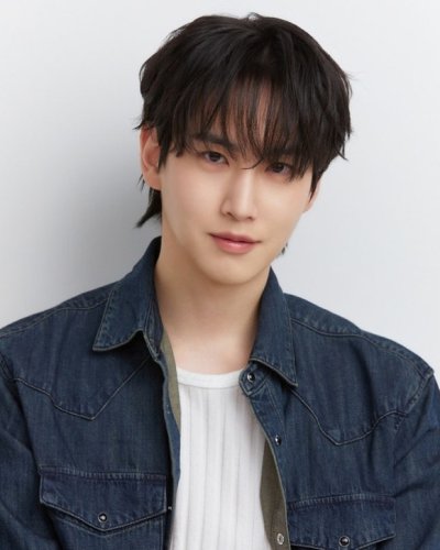 PENTAGON シンウォン、俳優デビュー！デニムからスーツまで&hellip;多彩なプロフィール写真が話題