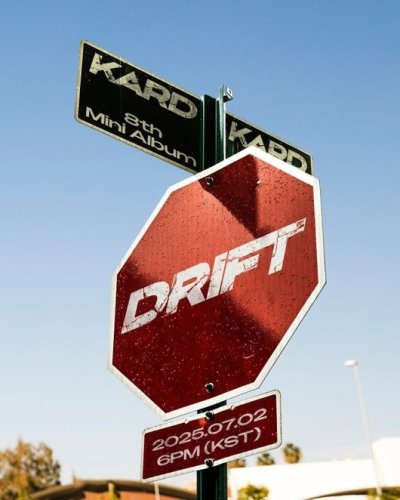 KARD、8thミニアルバム「DRIFT」で7月2日にカムバック&hellip;ポスターも公開