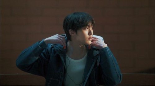 ASTRO ユンサナ、タイトル曲「IDK ME」MV公開&hellip;自分らしさを込めた新曲