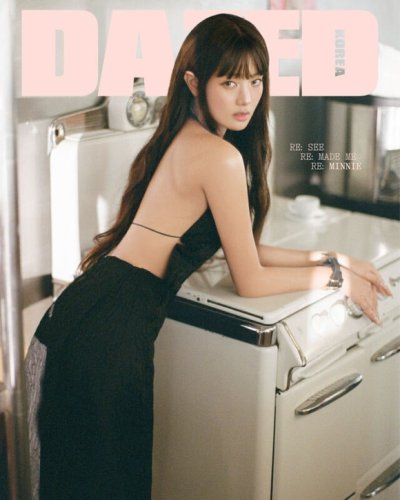 i-dle ミンニ、雑誌カバーで大胆にバックレスを披露&hellip;自身に影響を与えた人物を明かす
