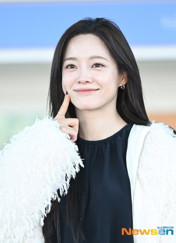 【PHOTO】キム・セジョン、ファンコンサートのため台湾へ出国