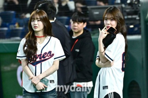 【PHOTO】チュウが東京ドームに！WBC韓国戦を応援&hellip;可愛らしいユニフォーム姿