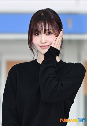 【PHOTO】TWICE モモ、海外スケジュールのためイタリアへ出国（動画あり）