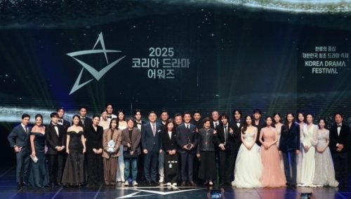 アン・ジェウク「第16回KOREA DRAMA AWARDS」で大賞に⋯ビョン・ウソク＆パク・ボヨンらも続々受賞