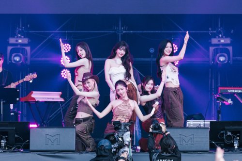 IVE「ロッキン」初出演！初披露曲やデビュー曲の日本語バージョンまで&hellip;全10曲でファン魅了