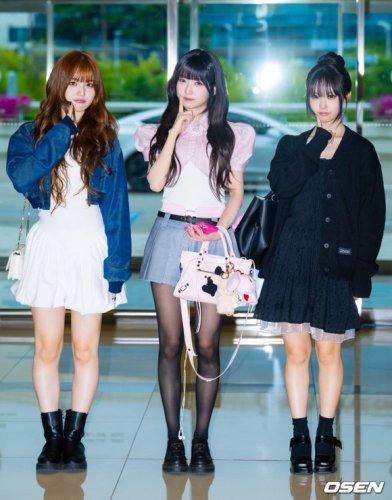 【PHOTO】MADEIN、スケジュールのため日本へ！キュートな笑顔でポーズ