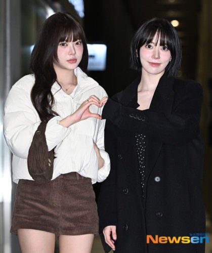 【PHOTO】LE SSERAFIM 宮脇咲良＆ホン・ウンチェ、東京ドーム公演のため日本へ！（動画あり）