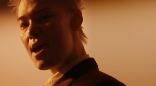 元B․A․PのZELO、新曲「Cola Comigo」MV公開&hellip;洗練されたパフォーマンスを披露