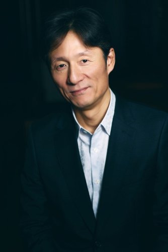 「国宝」李相日監督、韓国でポン・ジュノ監督と対面&ldquo;ヒットを祝福してくれた&rdquo;