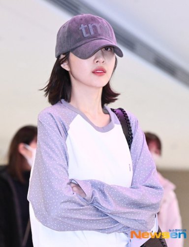 【PHOTO】Red Velvet ジョイ、海外スケジュールを終えて帰国（動画あり）