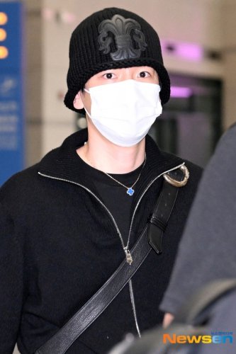 【PHOTO】EXO ベクヒョン、海外スケジュールを終えて韓国に到着