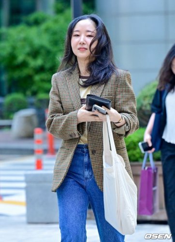 ミン・ヒジン、盗作疑惑に続き&hellip;ILLITデビュー前からの買い占め計画を主張