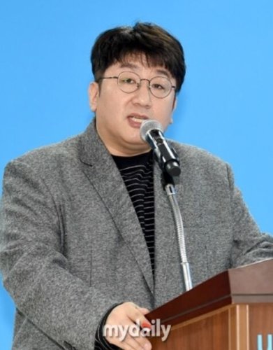 バン・シヒョク議長、不正取引容疑で検察に告発へ&hellip;HYBEがコメント
