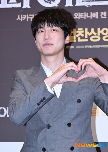 【PHOTO】坂口健太郎が訪韓！映画「盤上の向日葵」記者懇談会に出席