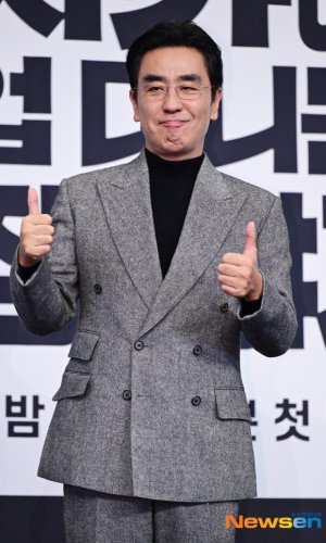 リュ・スンリョン、自身の環境と重ね&hellip;新ドラマ「キム部長の物語」への思いを語る&ldquo;贈り物のような作品&rdquo;