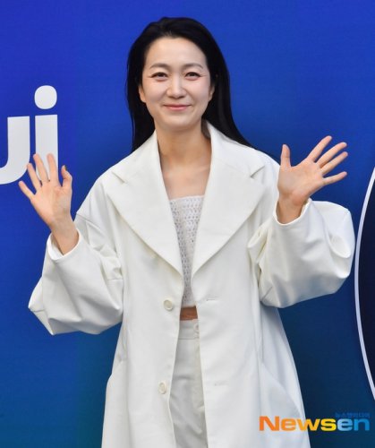 【PHOTO】キム・ジュリョンからユ・ジェピルまで「ソウルファッションウィーク」に出席