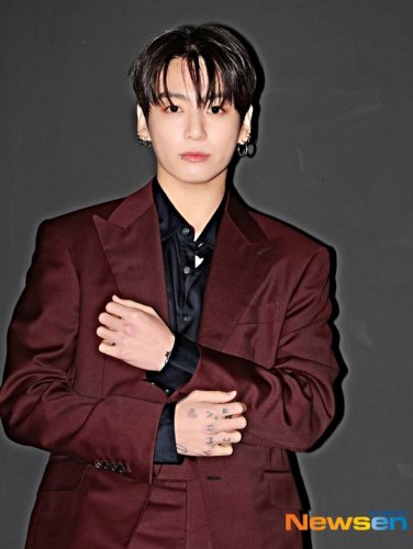 【PHOTO】BTS ジョングク、時計ブランド「HUBLOT」のイベントに出席（動画あり）