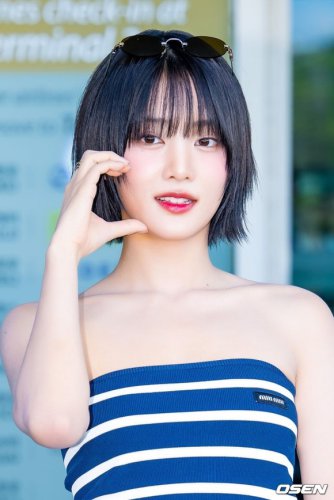 【PHOTO】i-dle ミンニ、海外スケジュールのためマレーシアへ出国&hellip;キュートな笑顔