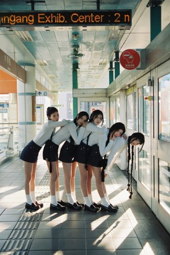 ILLIT、K-POPグループのデビュー曲として史上最速！「Magnetic」がSpotifyで8億ストリーミング突破