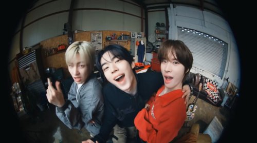 TWS ドフン＆ジフン＆ギョンミン、24kGoldnとのコラボ曲「YOU LIKE IT I LOVE IT」MV公開！