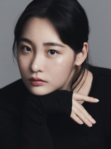 「テプン商事」キム・ミンハ、2PM ジュノを深く信頼&ldquo;キスシーンもリラックスした気持ちで撮影できた&rdquo;