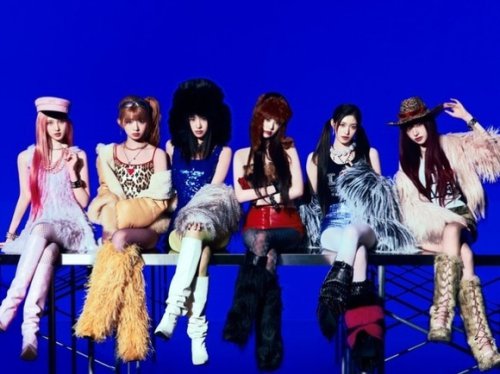 IVE、番組に出演することなく「SHOW CHAMPION」で1位を獲得&ldquo;ファンの応援のおかげ&rdquo;