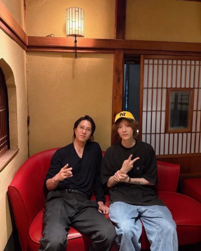 山下智久＆元EXO ルハンの2ショットに反響！ワインを飲みながら談笑する姿も