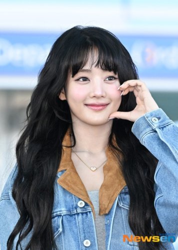 【PHOTO】i-dle ミンニ、海外スケジュールのため出国