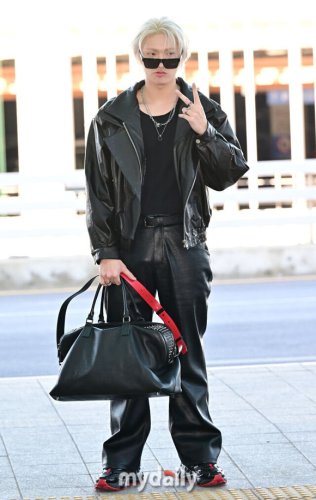 【PHOTO】ATEEZのMINGI、海外スケジュールのため出国