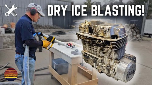 Blasting Mesin dengan Dry Ice pada Honda Klasik Ini Sangat Keren