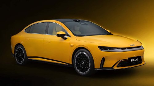 Sedan Pertama Smart Juga Merupakan Mobil Terbesarnya