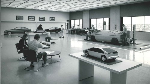 Pemangkasan Biaya Nissan: Dua Studio Desain Ditutup