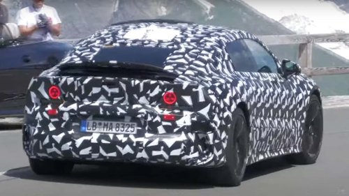 Supercar 4 Pintu Baru AMG Diuji Coba di Pegunungan Alpen