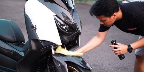 Penyebab Body Kulit Jeruk Terlihat Kusam dan Memudar, Mentega: Solusi Kilat Mengatasi Body Kulit Jeruk Kusam, Baby Oil vs Mentega: Mana yang Lebih Efektif?, Manfaat dan Kekurangan Semir Sepatu untuk Body Motor Kusam, Cara Menggunakan Cairan Pengkilap Khusus untuk Body Kulit Jeruk, Teknik Pemanasan: Alternatif Modern untuk Efek Kilap Tahan Lama, Kombinasi Bahan dan Teknik: Cara Maksimalkan Hasil, Tips Memilih Bahan Pengkilap Sesuai Jenis Body Kendaraan, Kesalahan Umum Saat Merawat Body Kulit Jeruk Kusam, Cara Ampuh Mengatasi Body Kulit Jeruk pada Kendaraan