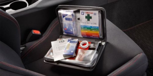 Pentingnya P3K di Mobil: Bukan Sekadar Formalitas, Ini Alasannya!