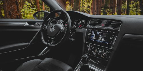 Kenali Bagian-Bagian Dashboard Mobil untuk Berkendara Lebih Aman