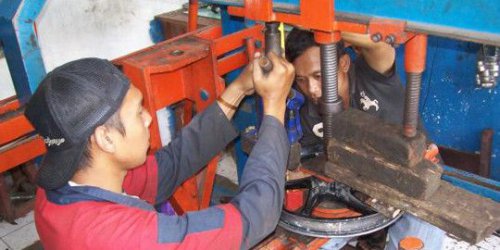 Mengenal Press Velg Motor: Proses, Biaya, dan Tips Perawatan