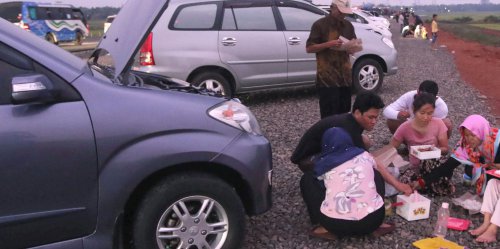 Bye-bye Mabuk! Tips Ampuh Atasi Mual dan Pusing Saat di Perjalanan