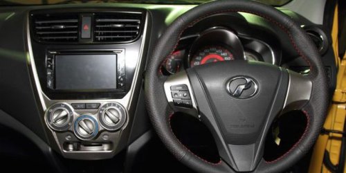 Cara Melatih Feeling Mengemudi Mobil untuk Pemula: Trik Menyetir yang Efektif