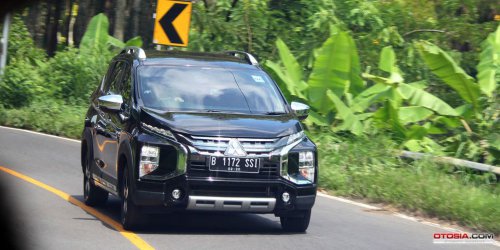 Naik Gunung Pakai Mobil? Simak Dulu Tips Amannya
