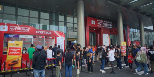 IIMS Road Challenge: Jelajah Kota dengan Misi Unik, Push Bike Competition: Balapan Seru Si Kecil, Hiburan Siang Hari: Drift, Meet &amp; Greet, dan Edutainment, Malam Spektakuler: Vierratale Tutup Panggung IIMS Infinite Live, Catatan Penutup: Menuju IIMS Surabaya 2026, Bukan Cuma Pameran, Penutupan IIMS Surabaya 2025 Ternyata Punya 5 Momen Mengejutkan