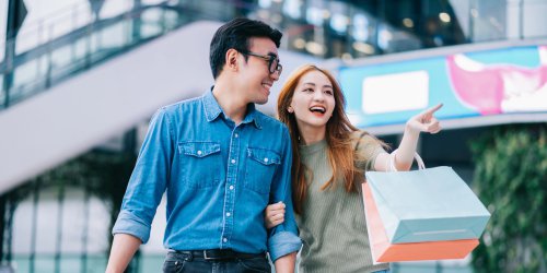 Nemenin Pacar Belanja di Jakarta x Beauty 2025? Ngaso Dulu Aja di Booth FFAR yang Wangi &amp; Chill!