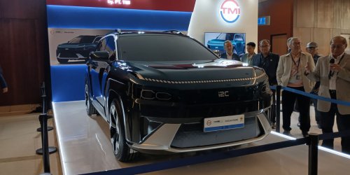 Mobil Listrik i2C Buatan Anak Bangsa Debut di GIIAS 2025, Apa Makna Simbol Garuda di Desainnya?