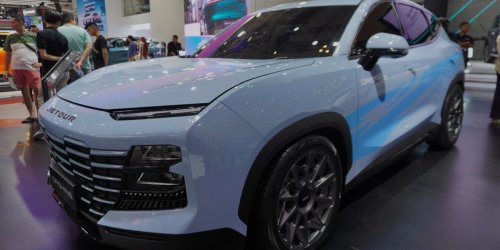 Penampakan Jetour Dashing Modifikasi &amp; X70 Plus di GIIAS 2025