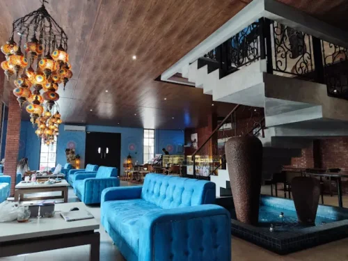 Top 10+ Restoran Jakarta Timur, Sajikan Kuliner Lezat!