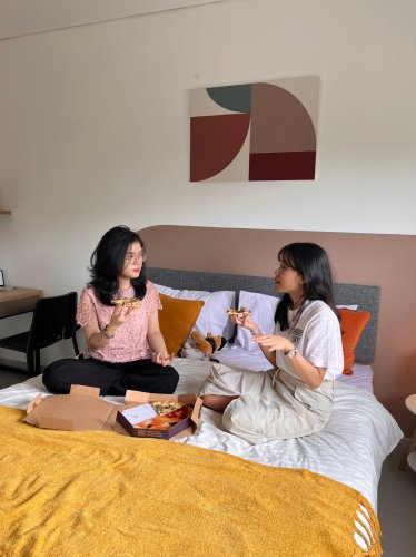 Puasa Ala Anak Kost: Survei Cove Ungkap Cara Jalani Ramadan di Kosan