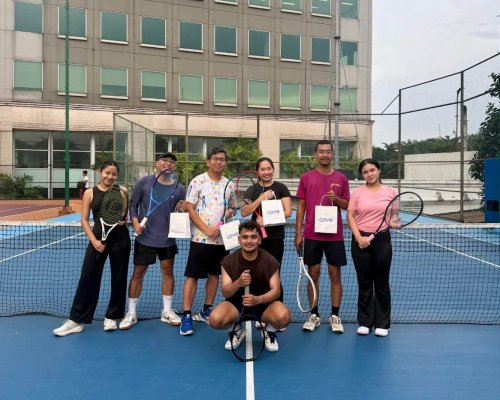 Drill Session bersama Coach, Sesi Rally yang Santai, Suasana Akrab dan Nyaman, Kolaborasi dengan Balans Nutrition, Penutup Sesi, Cove on Court: Tennis Vol. 1