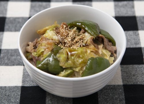 〔子育て・肉丼レシピ30〕「回鍋肉（ホイコーロー）丼」簡単！子どもに人気！（毎日公開：22杯目）