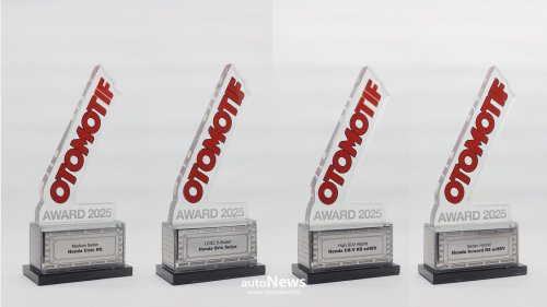 Mobil Hybrid Honda CR-V RS e:HEV &ndash; BEST SUV HYBRID DI OTOMOTIF AWARD 2025