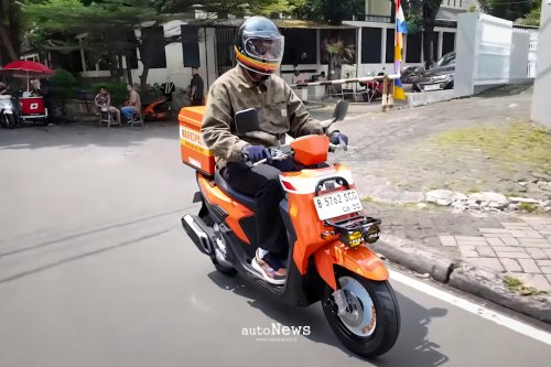 Modifikasi Skutik Gear Ultima Kalcer Edition &ndash; KOLABORASI WARKOPOLIM x KATROS GARAGE